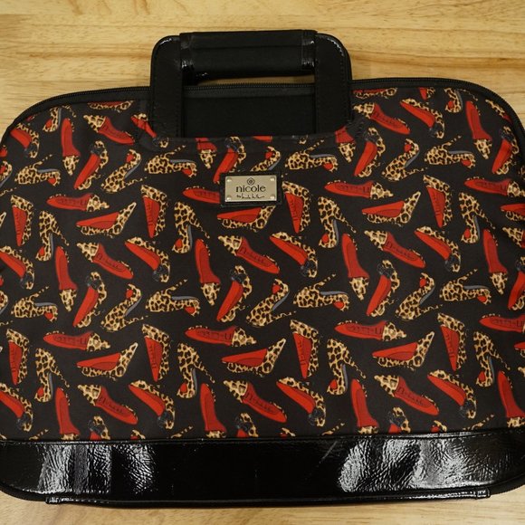 Nicole Miller Handbags - Nicole Miller Laptop Carry Tote Bag Zip Up Leopard Print High Heel Shoe Pattern